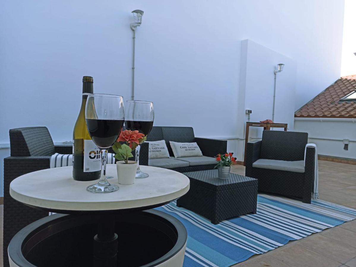 Apartamento Malasana 51, New Art Apartment, Breakfast Included, Historic Center, Quite Neighborhood, Ml