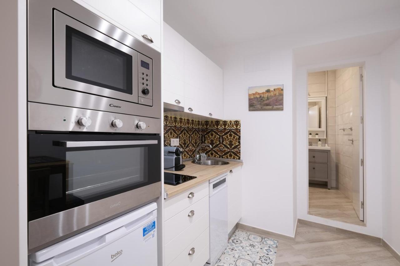 Malasana 51, New Art Apartment, Breakfast Included, Historic Center, Quite Neighborhood, Ml Apartamento