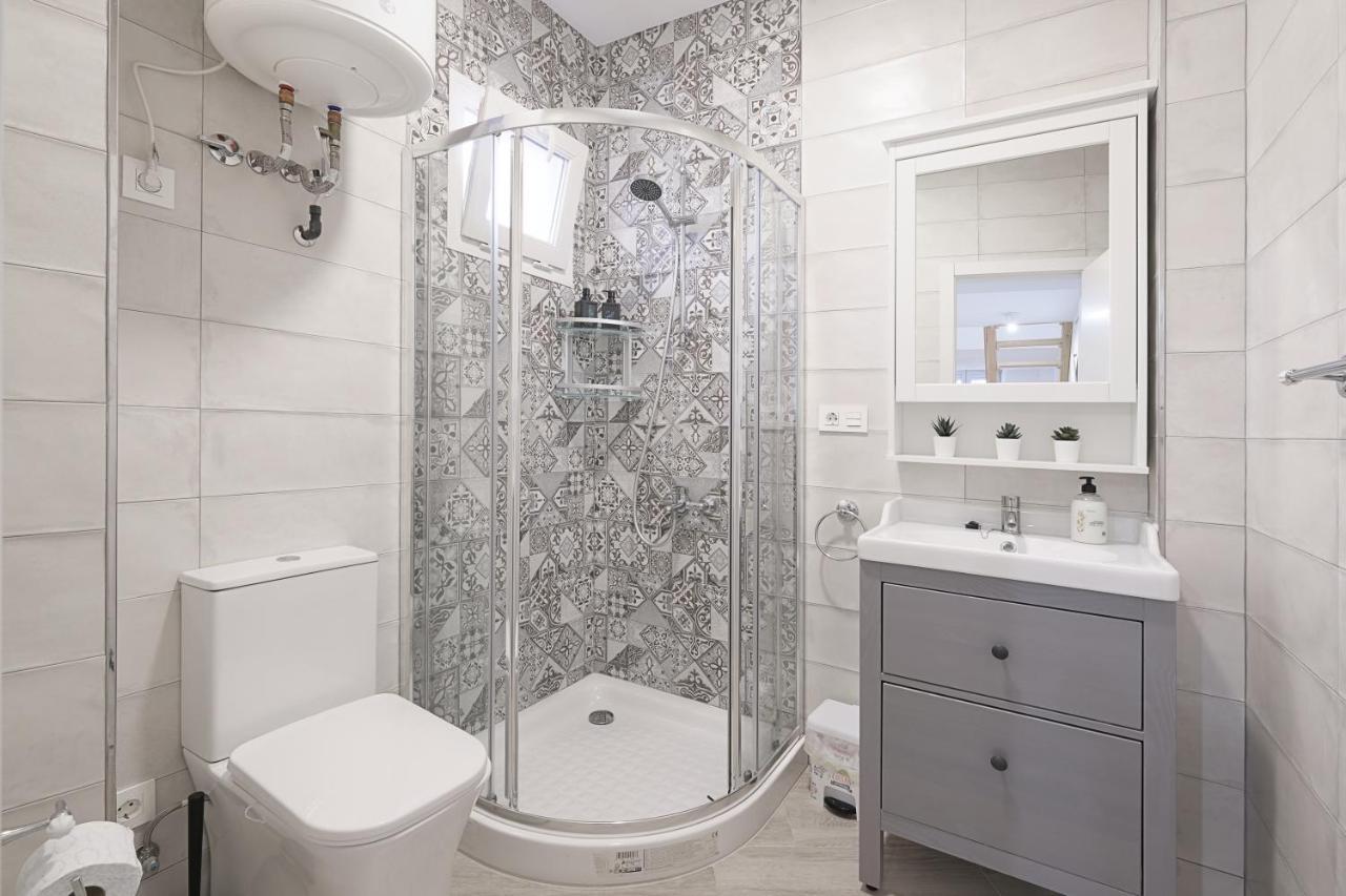 Malasana 51, New Art Apartment, Historic Center, Quite Neighborhood, Ml Lejlighed Málaga