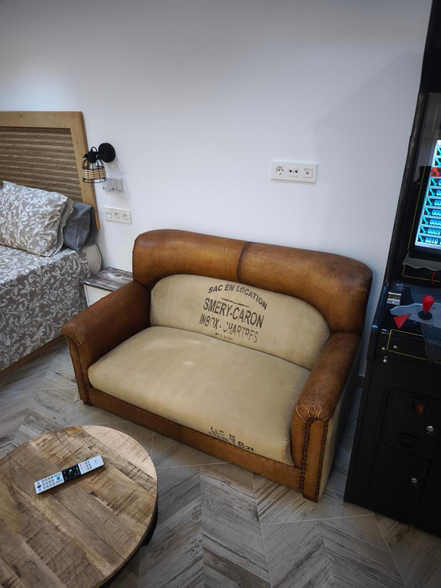 Malasana 51, New Art Apartment, Historic Center, Quite Neighborhood, Ml Lejlighed *